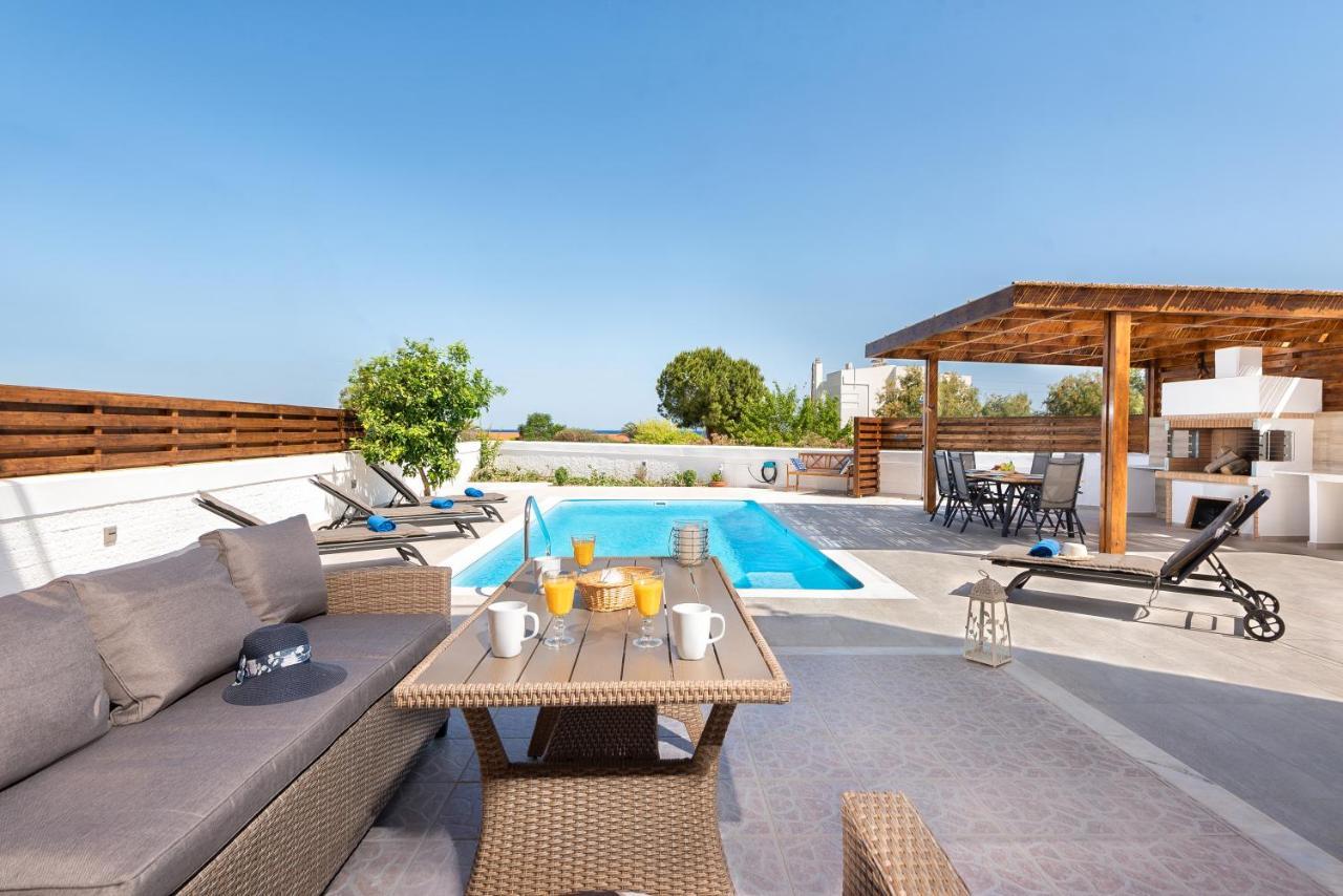Ritas Gennadi Villa Exterior photo